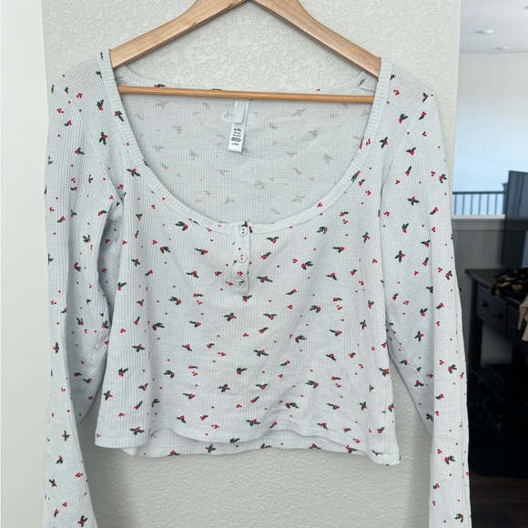 SKIMS mistletoe waffle pajama set - Picture 2 of 3